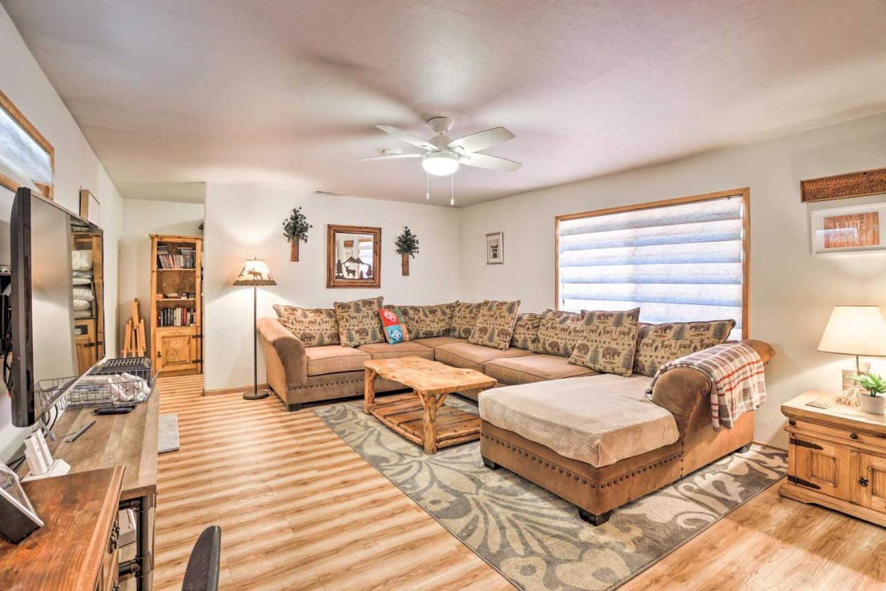 Big Bear Cabin With Deck And Hot Tub, Near Resorts! Big Bear Lake Buitenkant foto
