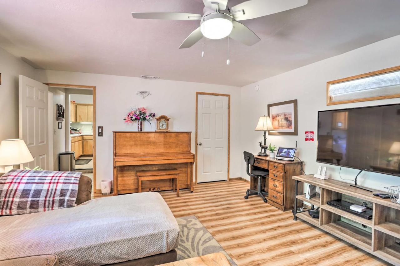Big Bear Cabin With Deck And Hot Tub, Near Resorts! Big Bear Lake Buitenkant foto